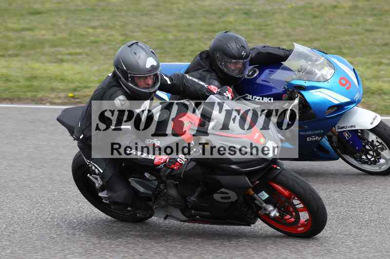 /Archiv-2023/06 10.04.2023 Moto Club Anneau du Rhin/Blanc-Novice/9